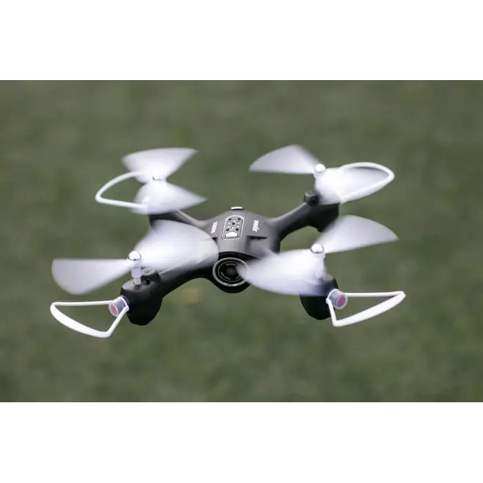 Квадрокоптер з радіокеруванням та FPV-камерою