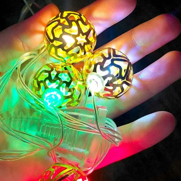 Гірлянда електрична Кулька Золото 10шт 3м LED кольорова (40618)